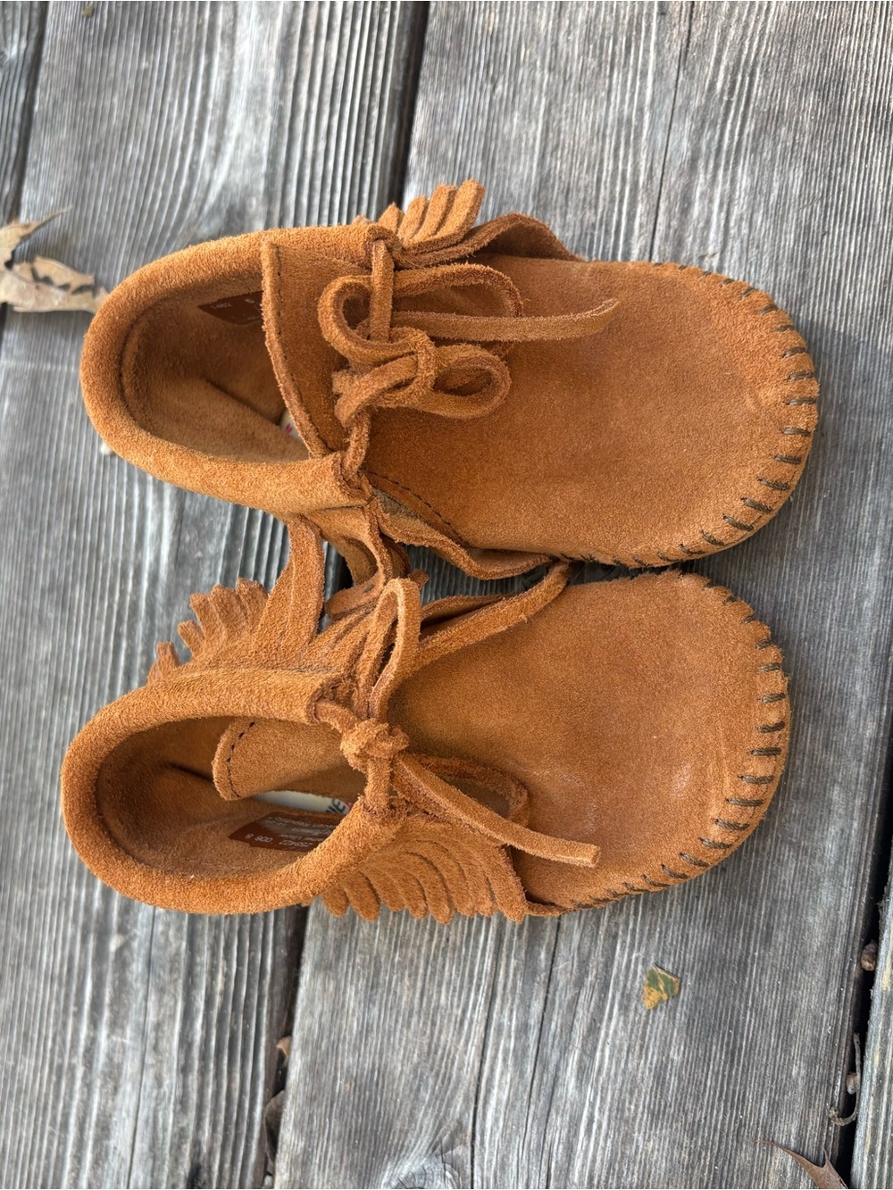 Minnetonka Kids Suede Fringe Moccasins - Tan